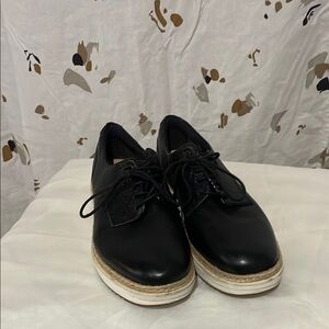 Chic Black Leather Lace-Up Espadrilles